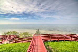 Cottage (2 Bedrooms) | Interior