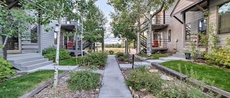 Apartment (2 Bedrooms) | Bahagian dalam