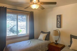 Nhà (3 Bedrooms) | Nội thất