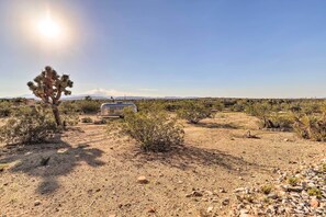 House (3 Bedrooms) | Interior - Sunny Oasis w/ Hot Tub ~ 11 Mi to Nat'l Park! (Yucca Valley)