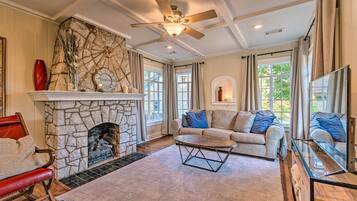 Cottage (2 Bedrooms) | Interior