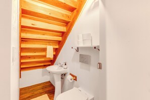 Interior - Snow Valley Hideaway Arrowbear Lake Retreat (Running Springs)