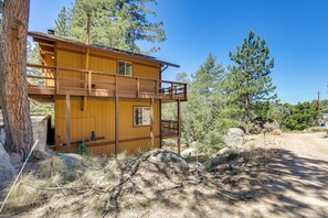 Interior - Snow Valley Hideaway Arrowbear Lake Retreat (Running Springs)
