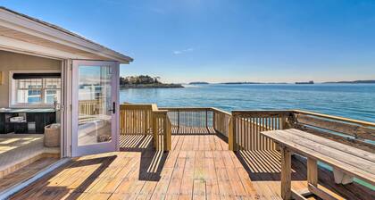 Waterfront Retreat w/ Deck ~ 7 Mi to Boston!