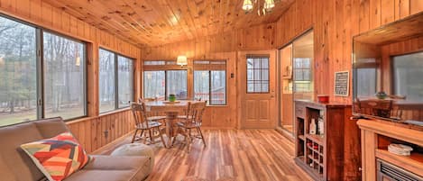 House (3 Bedrooms) | Interior