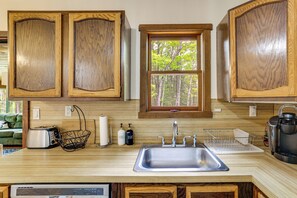 Interior - Peaceful Wooded Retreat at Lake Wallenpaupack! (Lake Ariel)