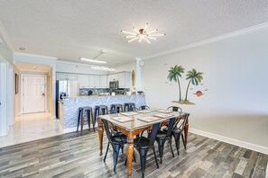 Apartment (2 Bedrooms) | Interior - High-rise PCB Condo w/ Oceanfront Views & Pool! (Panama City Beach)