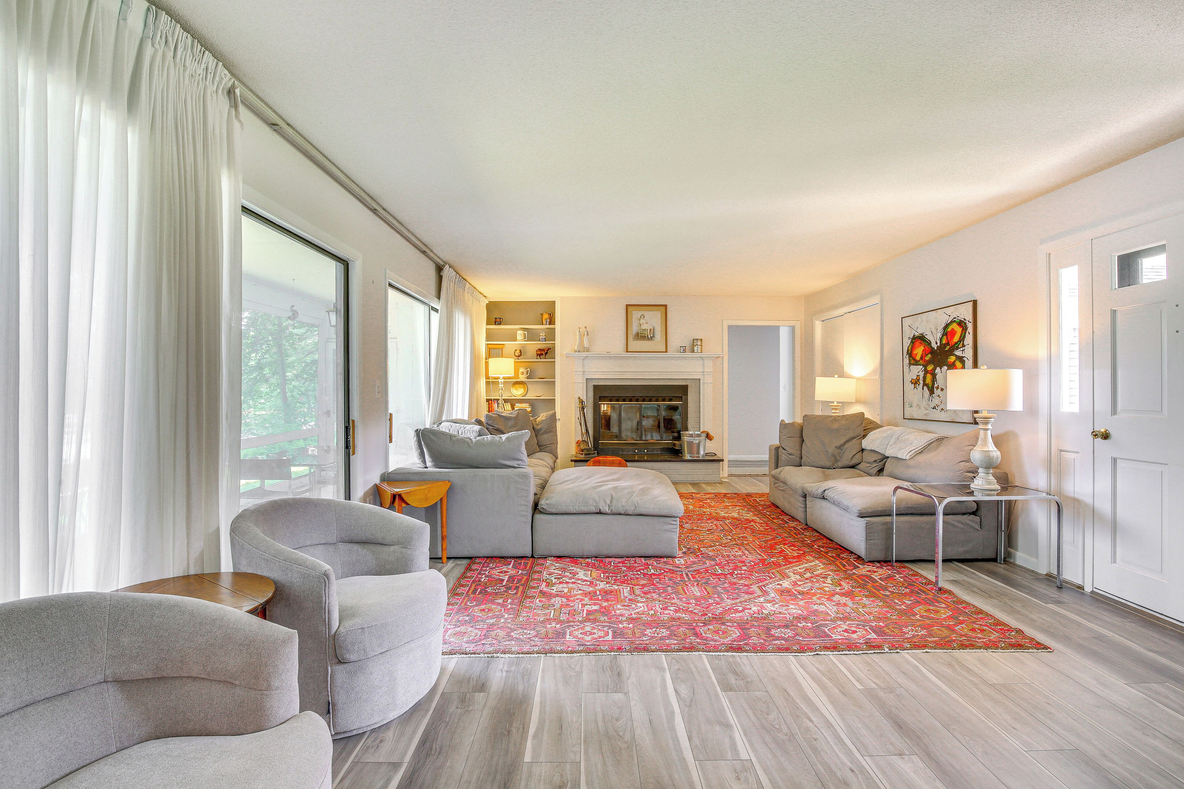 House (3 Bedrooms) | Interior