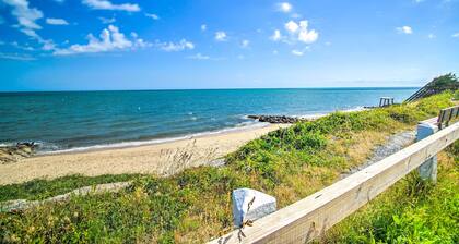 Pet-friendly Cape Cod Getaway < 1 Mi to Beach