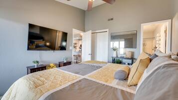 2 bedrooms, iron/ironing board, free cribs/infant beds, bed sheets