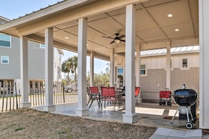 House (3 Bedrooms) | Interior - Mexico Beach Getaway w/ Patio - Steps to Beach! (Port St. Joe)