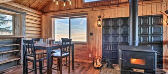 Remote Wolf Creek Cabin - Wide Open Spaces!