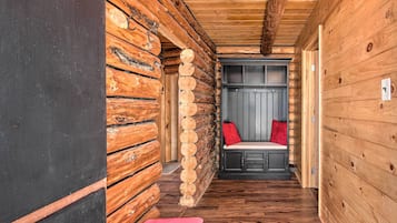 Rumah (2 Bedrooms) | Interior