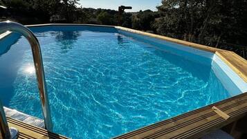 Piscine extérieure, piscine chauffée