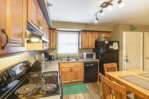 Apartment (1 Bedroom) | Innenbereich