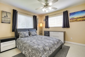 House (2 Bedrooms) | Interior - Hollywood Hub Near the Beach & Int'l Soccer Play! (Hollywood)