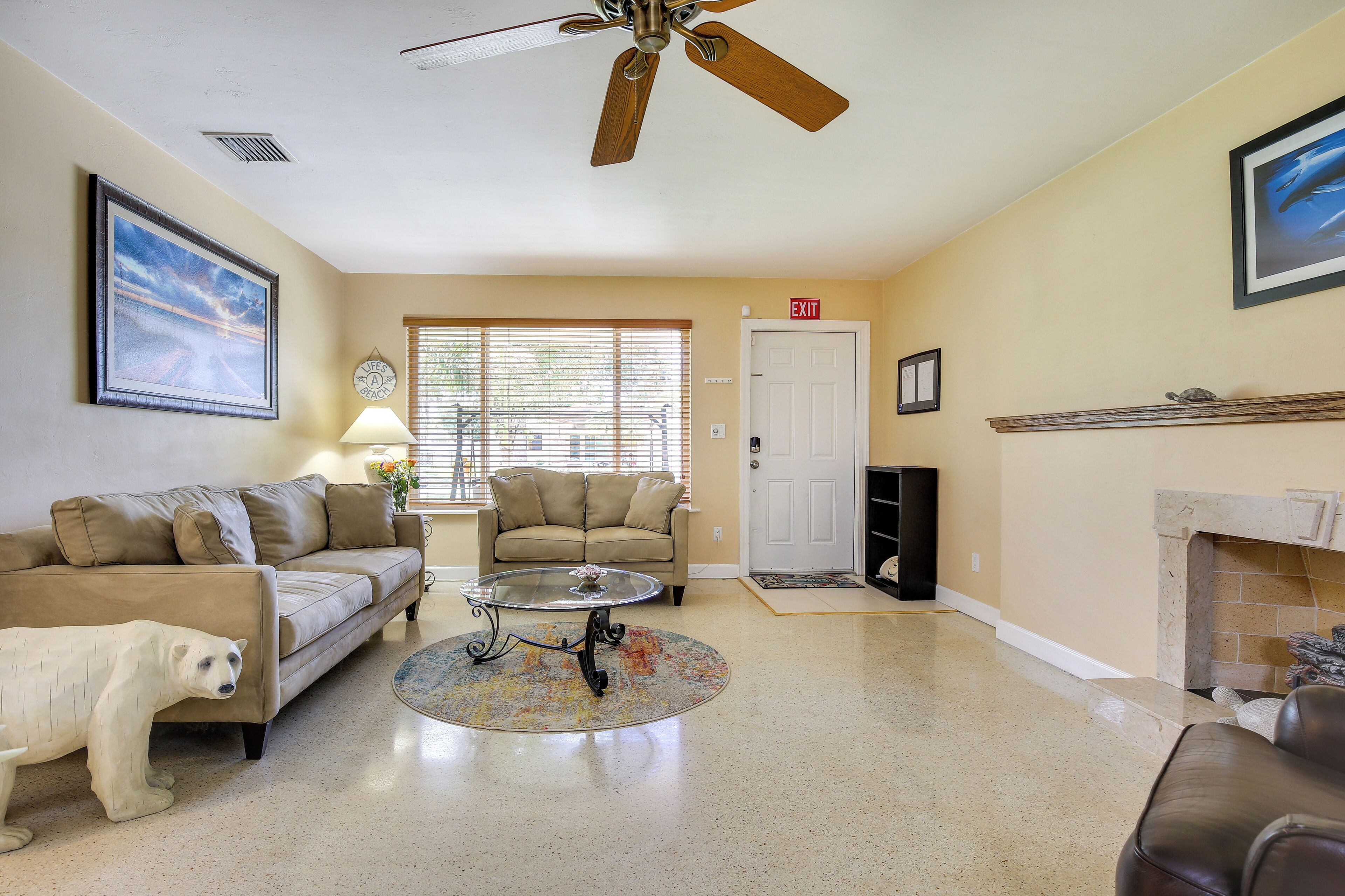 House (2 Bedrooms) | Interior