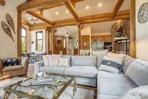 Casa (5 Bedrooms) | Parte interna