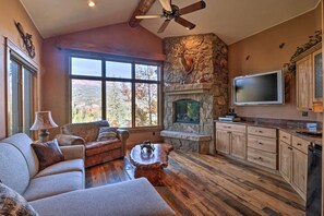 House (5 Bedrooms) | Interior - Hilltop Breck Home: Hot Tub, Views & Walk to Town (Breckenridge)