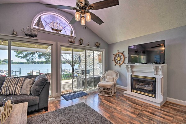 Cottage (2 Bedrooms) | Interior