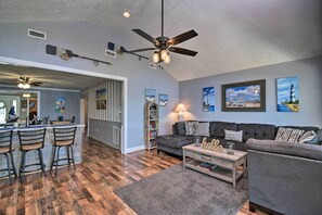 Cottage (2 Bedrooms) | Bahagian dalam