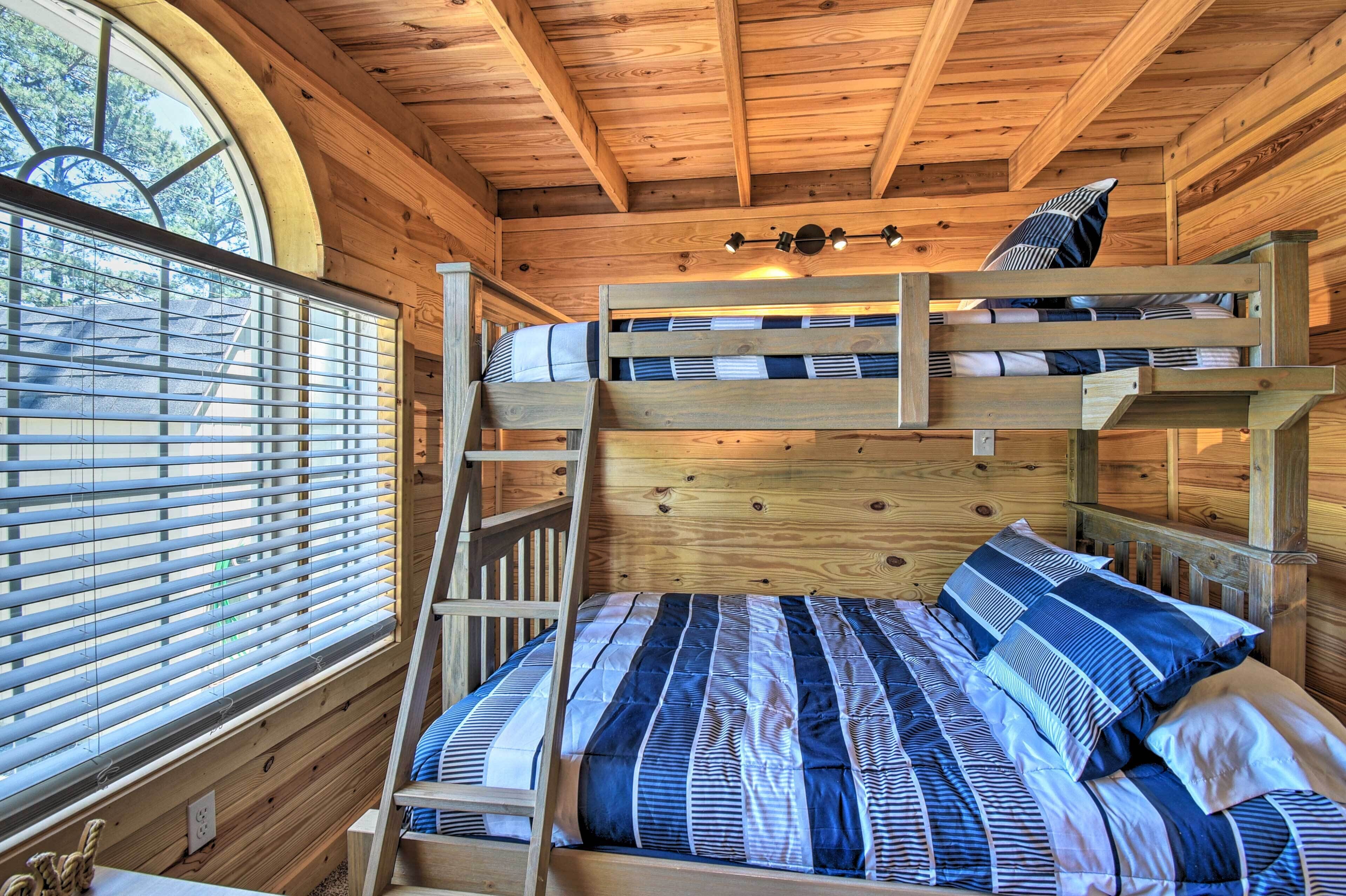 Cottage (2 Bedrooms) | Interior