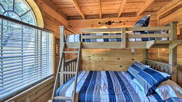 Cottage (2 Bedrooms) | Interior