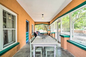 Cottage (2 Bedrooms) | Interior