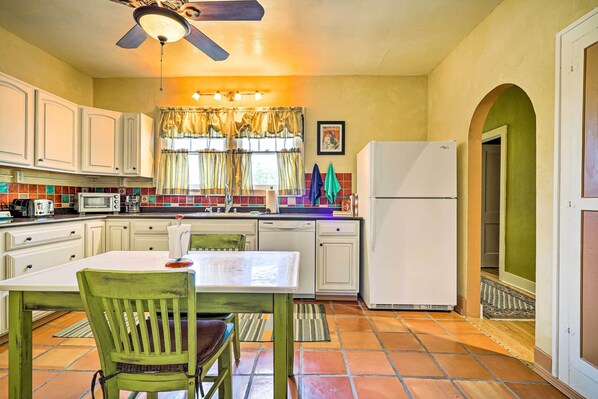 Cottage (2 Bedrooms) | Interior