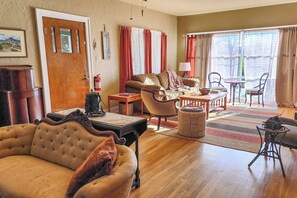 Cottage (2 Bedrooms) | Interior - Eclectic Home: Walk to Town & Bath District! (Truth or Consequences)