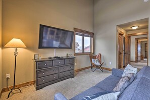 Apartment (3 Bedrooms) | Interior - Colorado Lodge w/ Mtn Views - 3 Mi to Winter Park! (Winter Park)