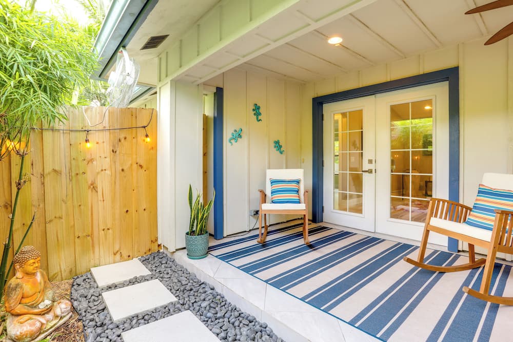 Jupiter Cottage w/ Patio, Gas Grill & Fire Pit! - Loxahatchee River, FL