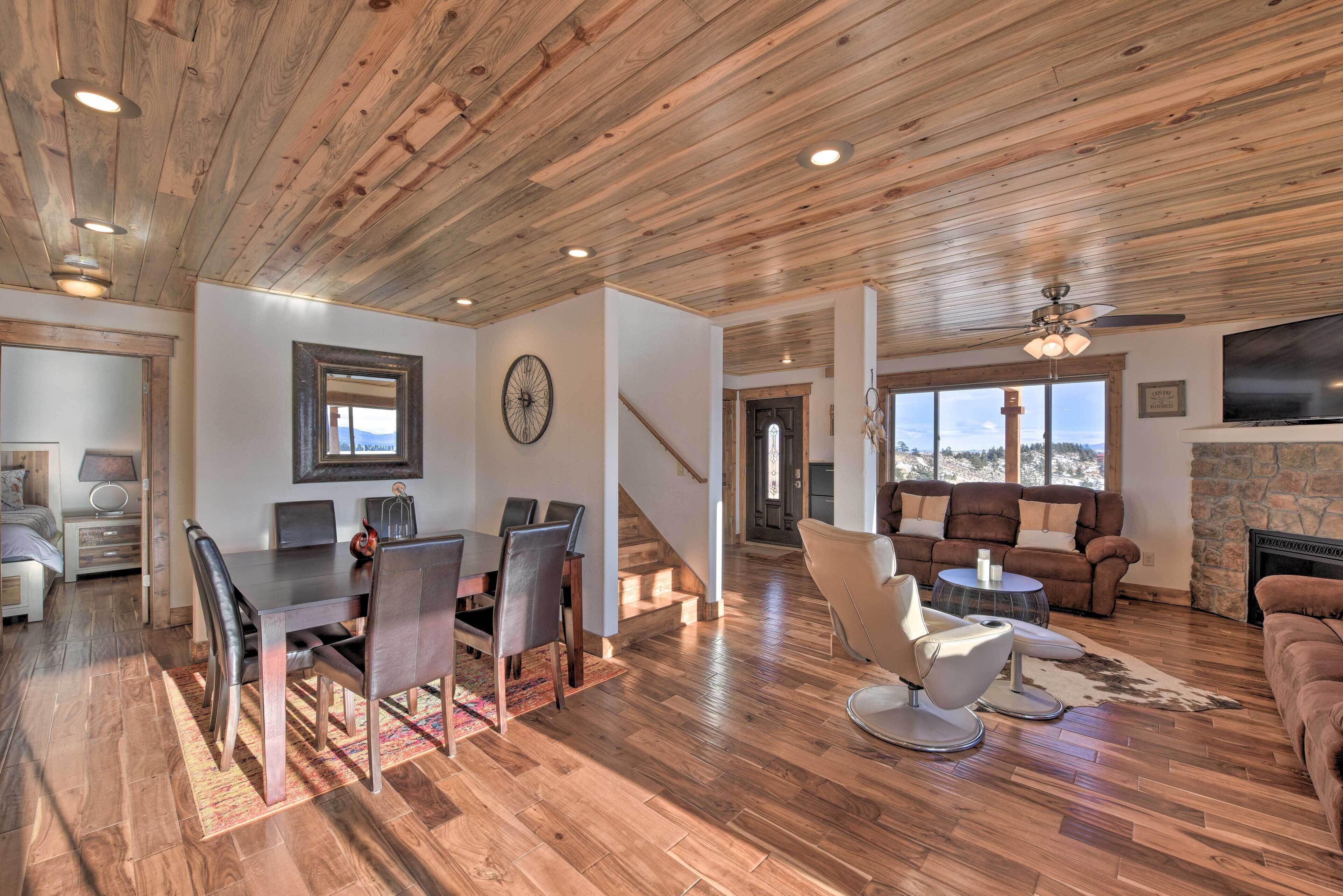 House (4 Bedrooms) | Interior