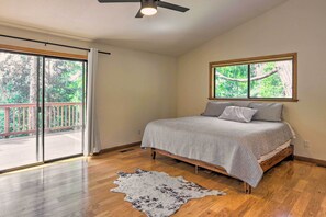 House (3 Bedrooms) | Interior - 10 Acres w/ Stunning Views: Apple Hill Home! (Camino)