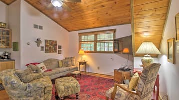 House (1 Bedroom) | Front of property