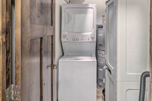 อพาร์ทเมนท์ (2 Bedrooms) | ภายใน