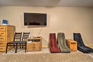 House (5 Bedrooms) | Interior