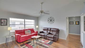 Villa (2 Bedrooms) | Front of property