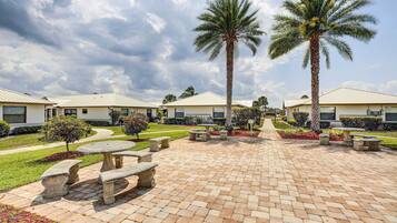 Villa (2 Bedrooms) | Interior