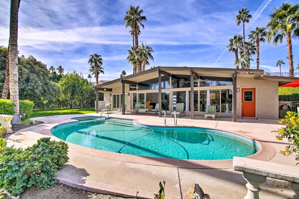 Palm Springs Oasis W/ Pool & Golf Course Views! - Palm Springs, CA