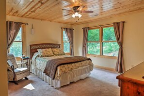 Casa (3 Bedrooms) | 3 quartos, ferros/tábuas de passar roupa, roupa de cama
