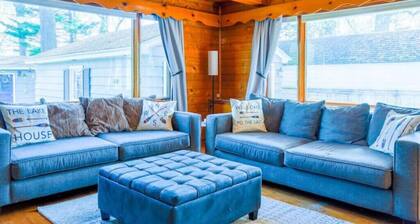 Harding Lakeside Getaway| 8 bedroom sleeps 16!