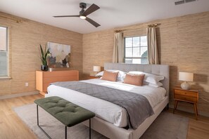5 Schlafzimmer, Reisekinderbett, WLAN, Bettwäsche