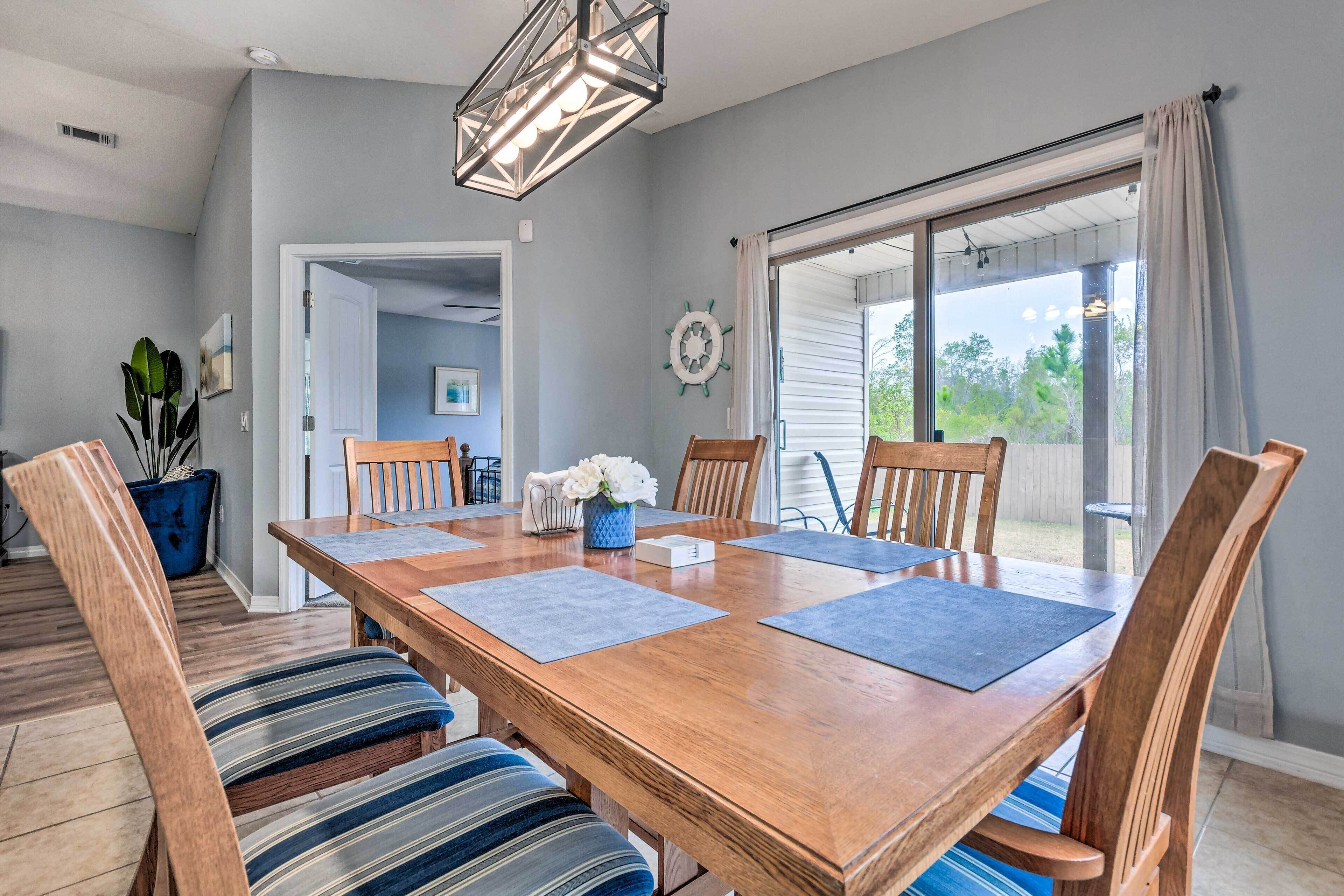 House (4 Bedrooms) | Interior