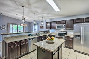 House (4 Bedrooms) | Interior - Spacious Navarre Retreat w/ Fenced-in Yard! (Navarre)