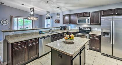 Spacious Navarre Retreat w/ Fenced-in Yard!