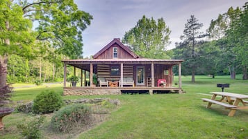 House (2 Bedrooms) | Front of property