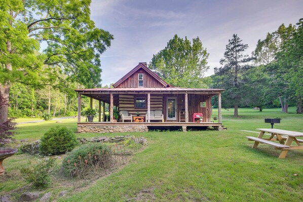 House (2 Bedrooms) | Front of property