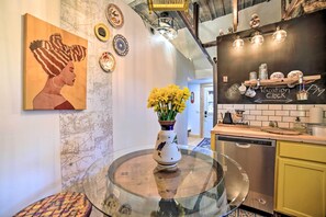 Apartment (1 Bedroom) | Interior