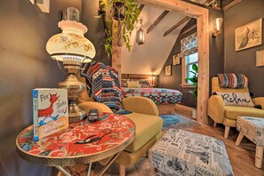 Apartment (1 Bedroom) | Interior - Steps to Waterfront & Dtwn: Sturgeon Bay Escape! (Sturgeon Bay)